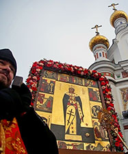 Архиерейская литургия и праздничный крестный ход пройдут в Екатеринбурге в День святой Екатерины