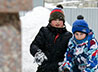 Веселый снежный «бой» устроили на Масленичной неделе у Покровского храма