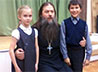 Протиерей Артемий Владимиров посетил Свято-Симеоновскую гимназию Екатеринбурга