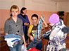 В Каменске-Уральском многодетных семей обеспечили детскими вещами фирмы «Gloria Jeans»