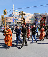 16 апреля горожане пройдут по улицам Екатеринбурга Пасхальным крестным ходом