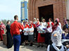 Добровольцы храма на Краснолесье пришли с концертом к жителям пансионата «Достойная старость»