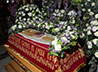 В Великую пятницу митрополит Кирилл совершил самое печальное богослужение года - Погребение Плащаницы Господней