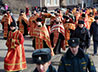 В день Воскресения Христова жители уральской столицы прошли по улицам Екатеринбурга традиционным крестным ходом