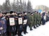 Суворовцы помогли ветеранам в подготовке к митингу в честь героев России