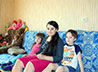 Многодетная семья Колесовых благодарит россиян за помощь в ремонте квартиры
