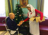 Служба милосердия в Екатеринбурге готовит рождественские поздравления для сотен подопечных