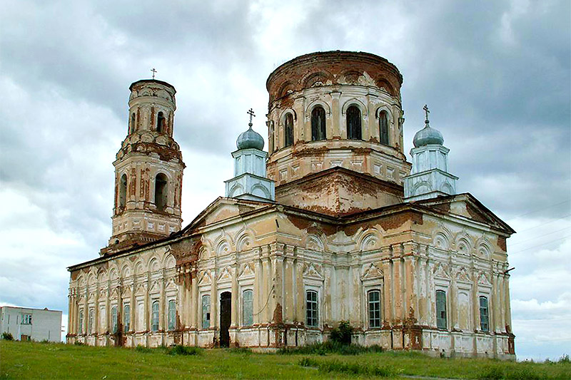 280 лет назад в Маминском была освящена первая деревянная церковь