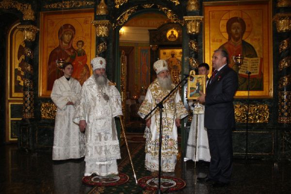 Архиепископ Викентий удостоен почетного знака Российской академии естественных наук