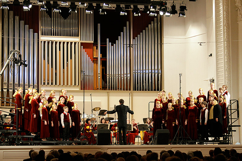 Церковно-певческая школа «Октоих» дала большой концерт в честь великомученицы Екатерины
